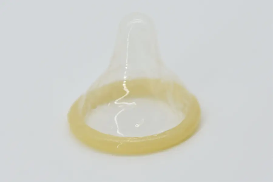 Fitone Classic Condoms