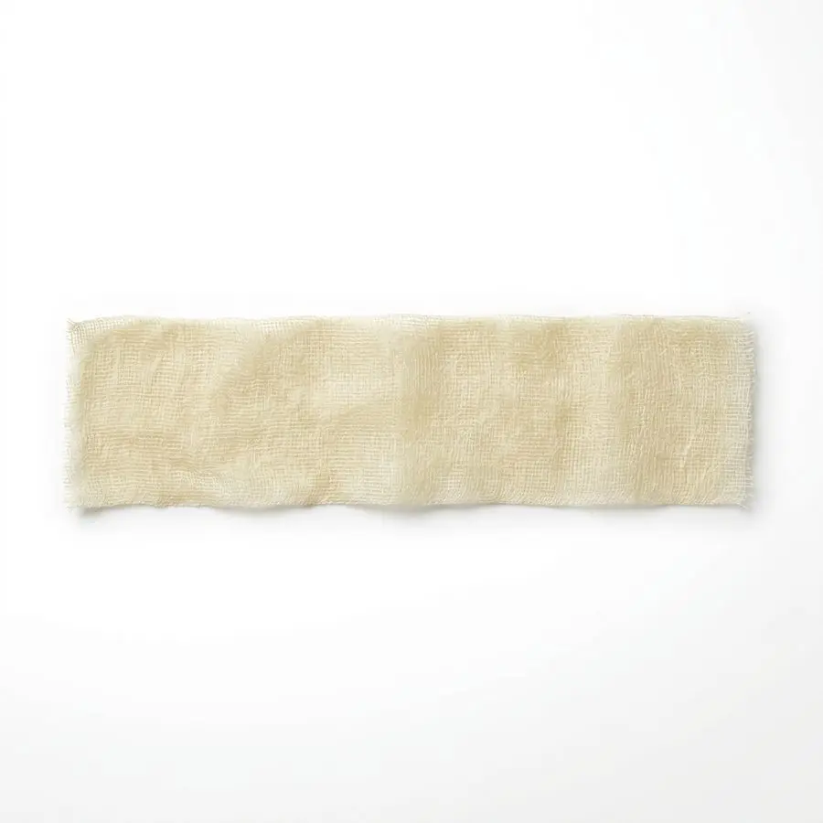 Hémostatique résorbable oxydé Surgicel Original 5 × 35 cm — bloc opératoire — illustration