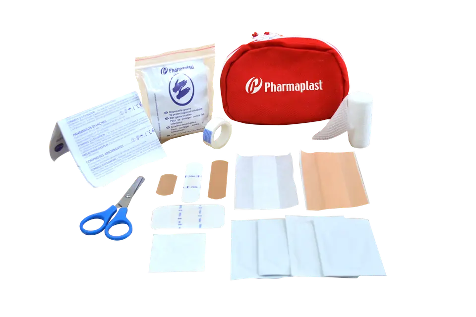 Red Small Zipper Kit - Pharmaplast
