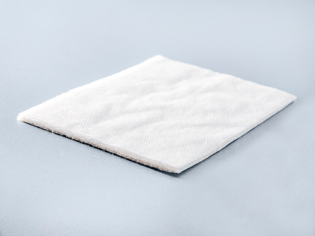 Pharmaplast وسادة فارماباد الفحمية Silver
