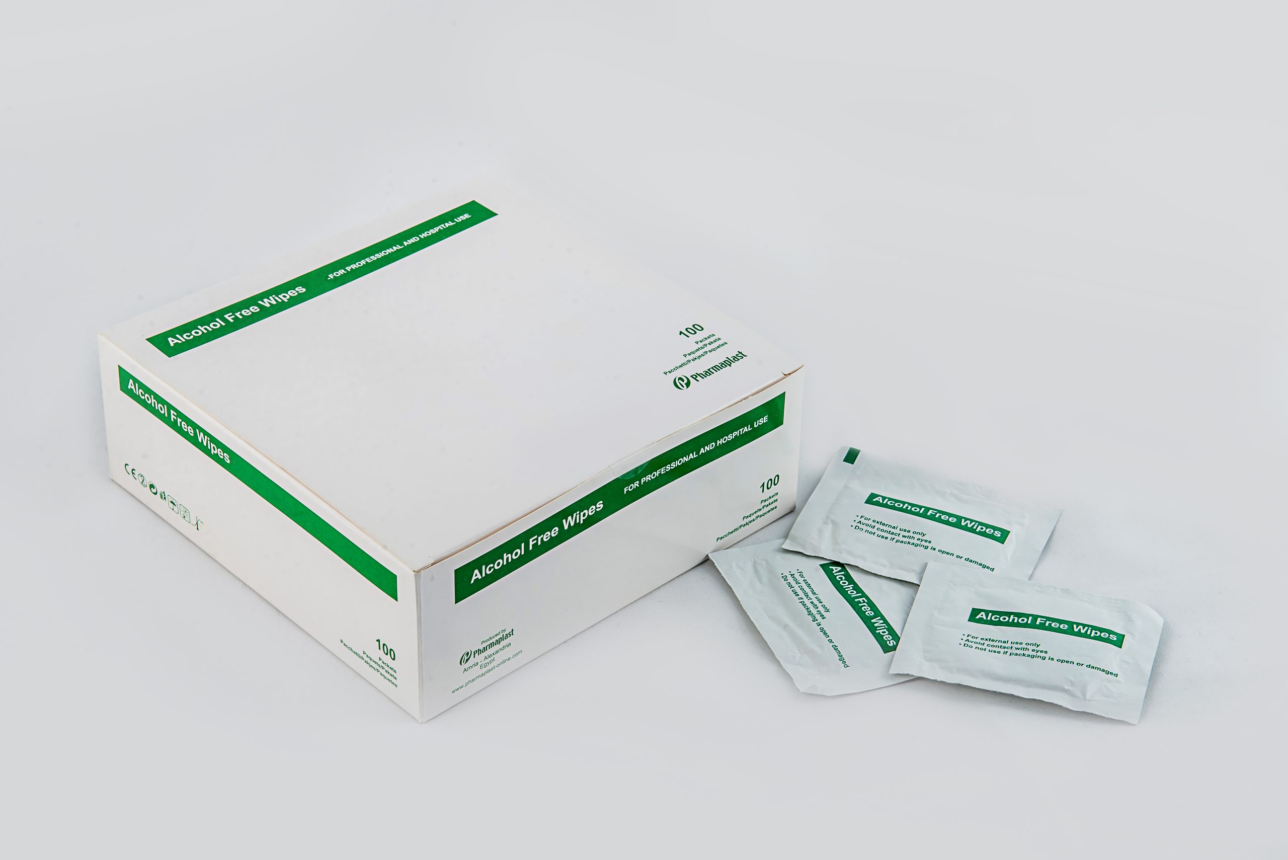 Pharmaplast Alcohol-خالي مناديل مطهرة